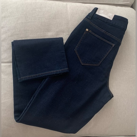 Chico’s Girlfriend Jeans - Picture 3 of 3